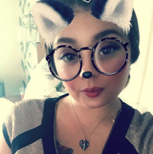 Meet your Posher, Sandi
